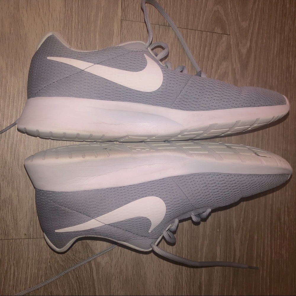 Woman Tanjun sneaker